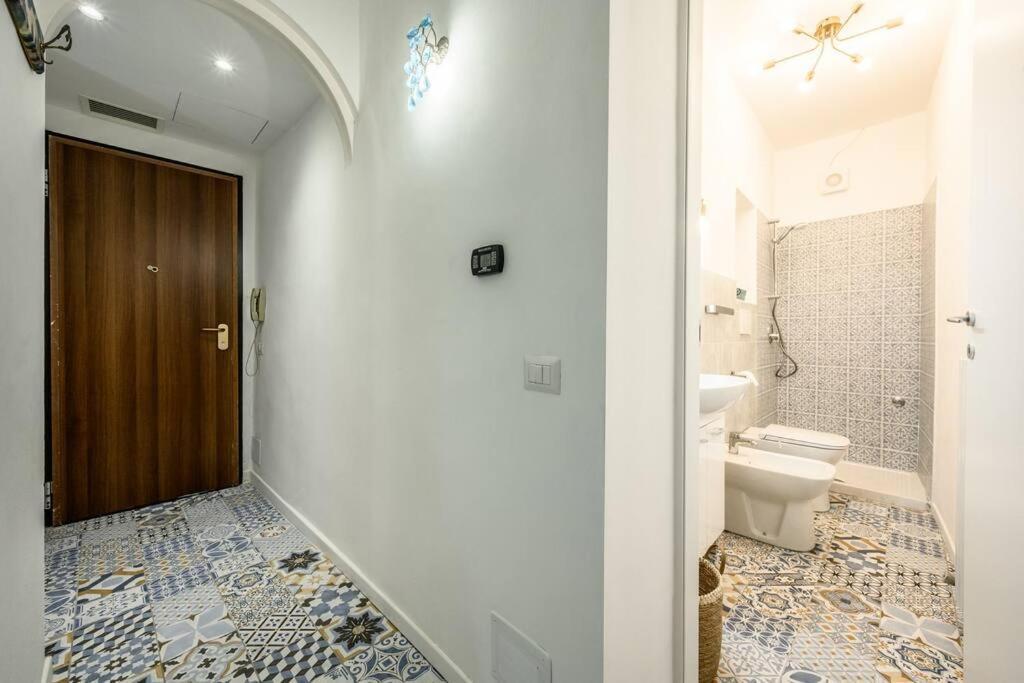 Appartement Le Finestre Sul Borgo 2 à Parme Extérieur photo